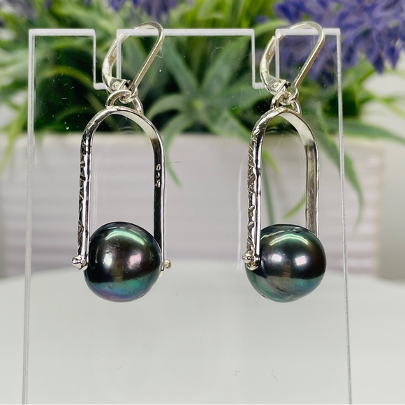 Sterling Silver Peacock Pearl Earrings - Picture 4 of 5